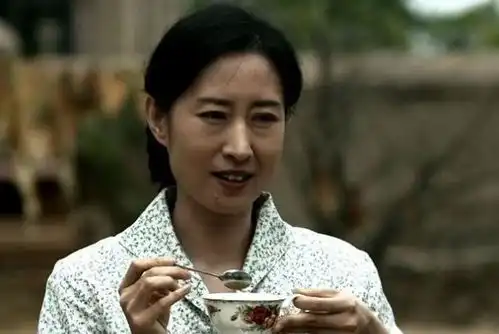 父母爱情葛美霞至死都不知,为何王振彪前妻刚去世就向她求婚
