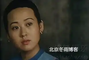 许晴23年前大尺度剧照曝光当众给孩子喂奶
