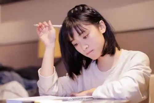 许玮伦流星花园剧照金素