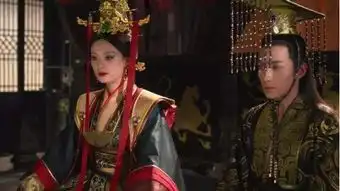朱一龙出道10年才大红,看他未成名前的照片,感慨眼睛近视了
