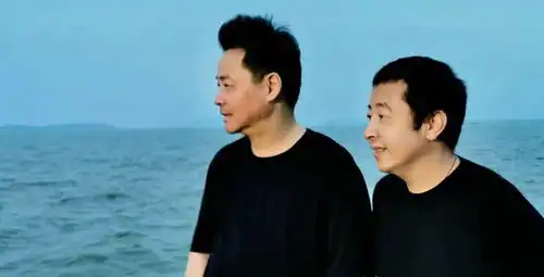 海水难以变蓝,甚至一大群人无处可去