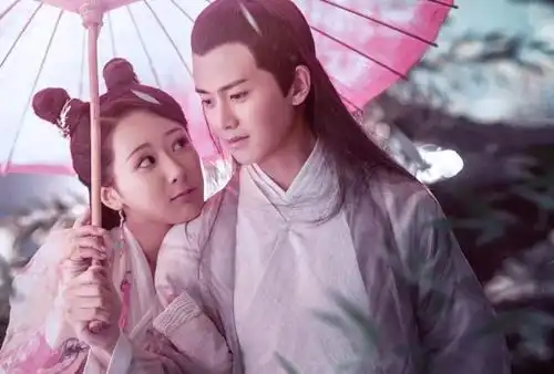 演过白蛇的众女星,赵雅芝经典,杨紫可爱,她一出场就很惊艳
