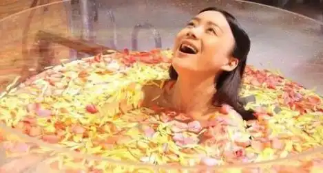 墨玉泡澡的危害

