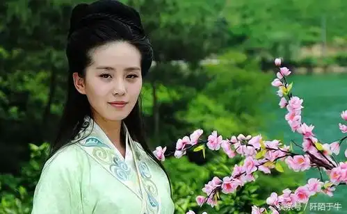 8年前播出的这部白蛇后传帅哥美女云集,有颜值巅峰时期的刘诗诗
