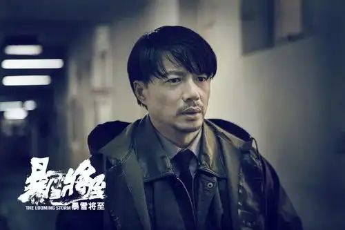 48岁段奕宏长津湖特别出演跑步,摆脱中年油腻的最佳方法