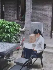许晴拍摄老中医的剧照,许公举饰演瘾君子感觉如何
