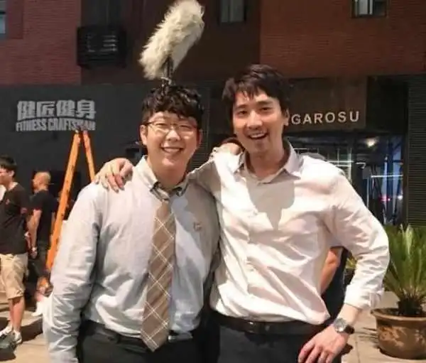 他是张一山的发小,今成功逆袭跟赵又廷搭戏,与当年的他判若两人