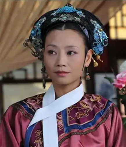 曾公开喊鹿晗儿子,还背后陷害过蒋欣爱情坎坷的她,42岁才迎来自己的婚礼
