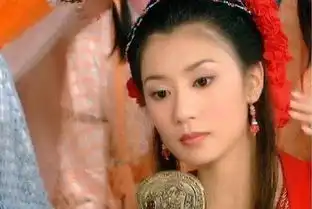 她是有着绝世美貌的女强人,却被金庸安排了一段很糟糕的恋情
