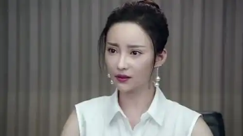你和我的倾城时光女主好友推荐她一部小说,这本小说真的很符合她的情况
