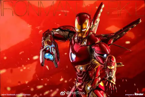 hottoys钢铁侠mk50特效图
