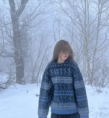 组图虞书欣晒冬日雪景大片氛围感好似电影情书剧照
