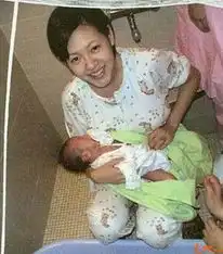 女明星喂奶照曝光范冰冰许晴尺度大
