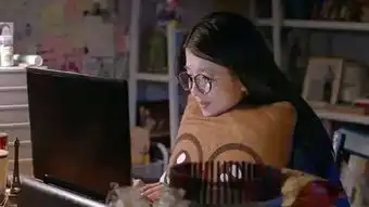 除了一地鸡毛跟世俗功利欢乐颂还有什么值得看
