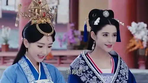 锦绣未央李长茹看着心爱的人和大姐走在一起,万分失落
