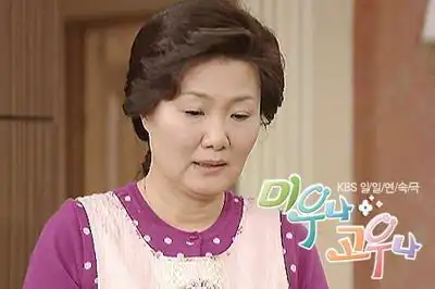国民妈妈金海淑也有低谷生意失败失去两套房子19岁入行演戏47年
