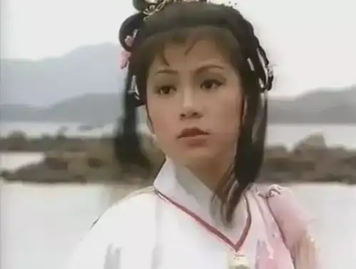 不知不觉,这些留给我们记忆的tvb艺人都已经离开了我们