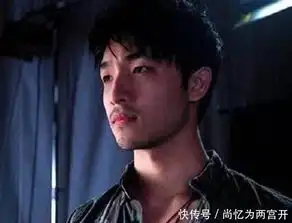 真人版花木兰幕后照流出,男主安佑森好身材挡不住
