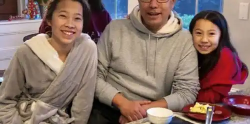 李阳委托律师道歉否认家暴女儿,与前妻在教育上产生了分歧
