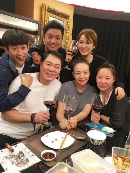 家有儿女最不受欢迎的演员,负面消息不断,如今31岁还是不红