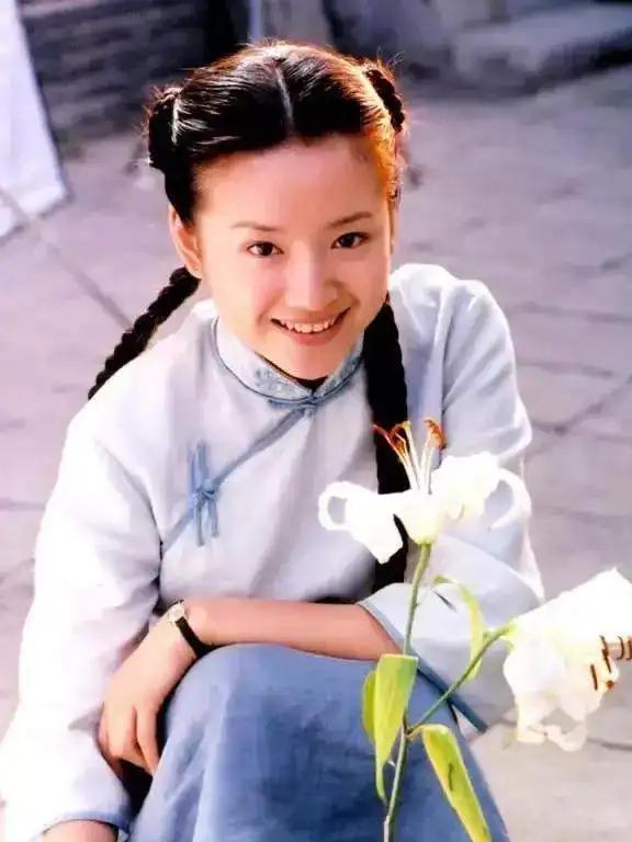 浪姐2嘉宾董洁离婚9年,41岁为何还没嫁出去