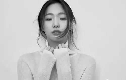 因为她,鬼怪看了至少三遍这个单眼皮女孩究竟有多大魅力
