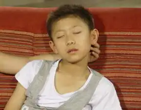 张一山家有儿女剧照
