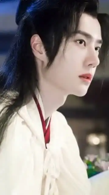 有翡每天都在数着日子,期待与谢允的相见