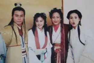 黄日华版天龙八部剧照锦集,最后一图慕容复尴尬至极
