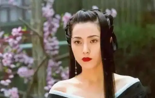 她曾被称作最美女鬼,3任男友皆成影帝,这旺夫身材简直一绝