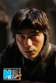 让子弹飞胡军毁容造型曝光烂面吓人
