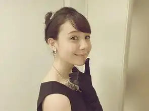 在蒂凡尼吃早餐剧照
