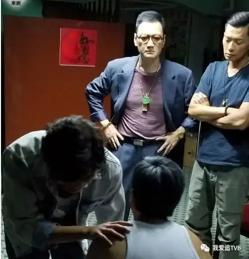 大时代相隔25年再合作,71岁郑少秋赞陶大宇演技进步
