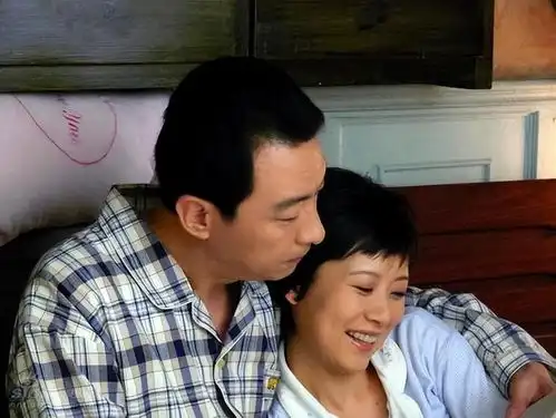 蜗居原著尺度之大令人细思极恐,撕开了女人情欲绞杀的遮羞布