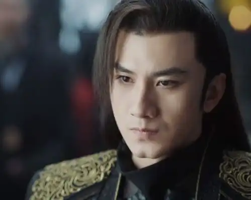 与君初相识开播,三位主演过度美颜,但热巴仍暴露了真实状态