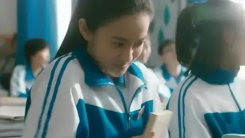 你好,旧时光楚天阔来找凌翔茜,这一对前面也是很甜的
