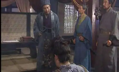 替马谡向诸葛孔明先生讨个说法
