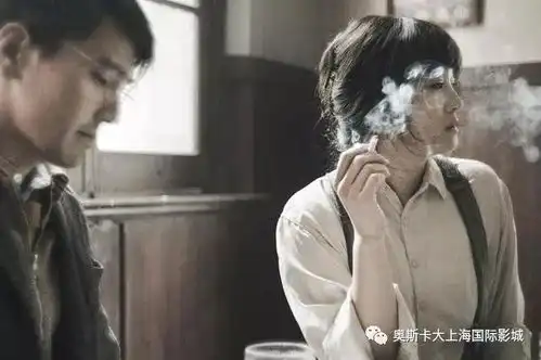 每日热点娄烨兰心大剧院曝光首张剧照,导演林超贤拍红海行动枪不离手
