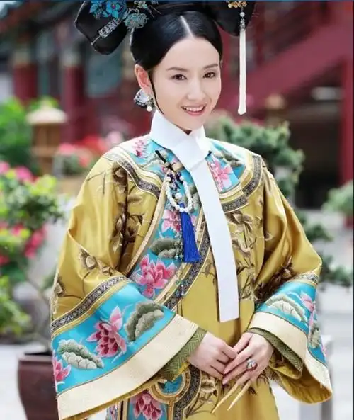 如懿终于从冷宫毕业,复仇就在弹指之间,可网友却更关注口红色号
