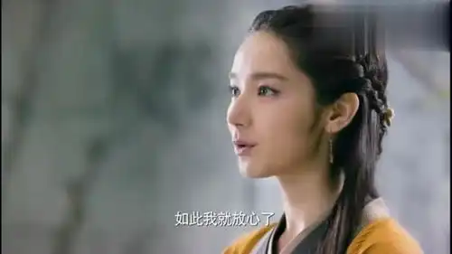 三生三世十里桃花子阑昆仑山下再见胭脂,两眼深情藏不住
