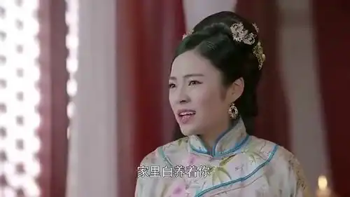 独步天下小妾在大福晋的灵堂前撒野,被穿越女一巴掌扇过去