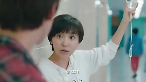 你好,旧时光奔奔和米乔上演生死时速
