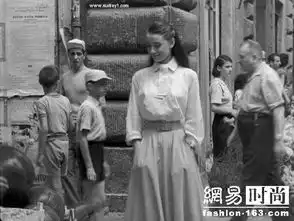 让女明星大撞衫的白衬衫最适合春天