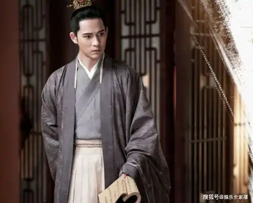 新版红楼梦剧照桔子红了