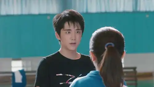 你好,旧时光女侠周周和她的小太阳
