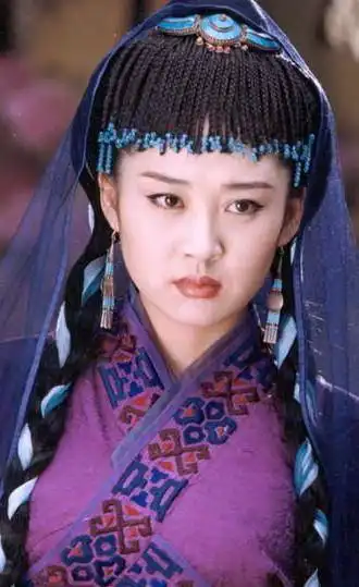 1组许晴年轻时的经典剧照,脸蛋有点婴儿肥,真是越长越美啊
