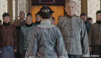 李泽锋一直用眼神刻画忧伤,只有在赵白石秀恩爱时例外
