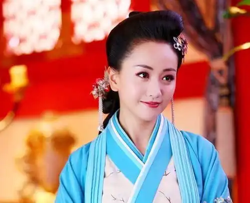 朱一龙的好闺蜜,不参加颁奖拍戏也很慢悠悠,却仍是娱乐圈宠儿
