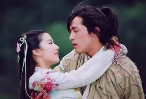 胡歌刘亦菲仙剑奇侠传一确定翻拍,看到主演,网友求放过
