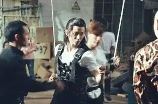 王嘉新剧吊威亚自我安慰旋转跳跃我闭着眼
